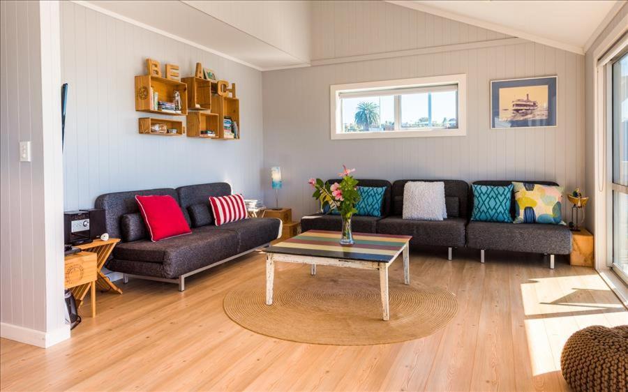 The Waiheke Pad - In The Heart Of Oneroa! Villa Eksteriør bilde
